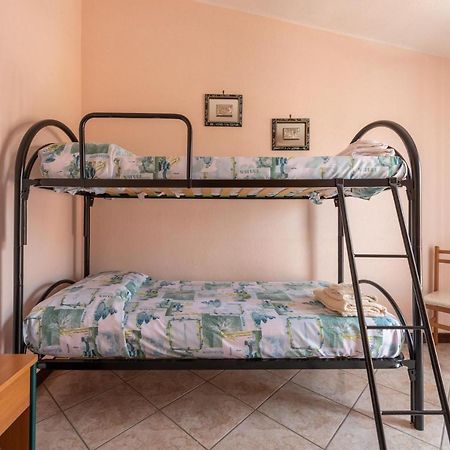 Tara House Villa Pula Bagian luar foto
